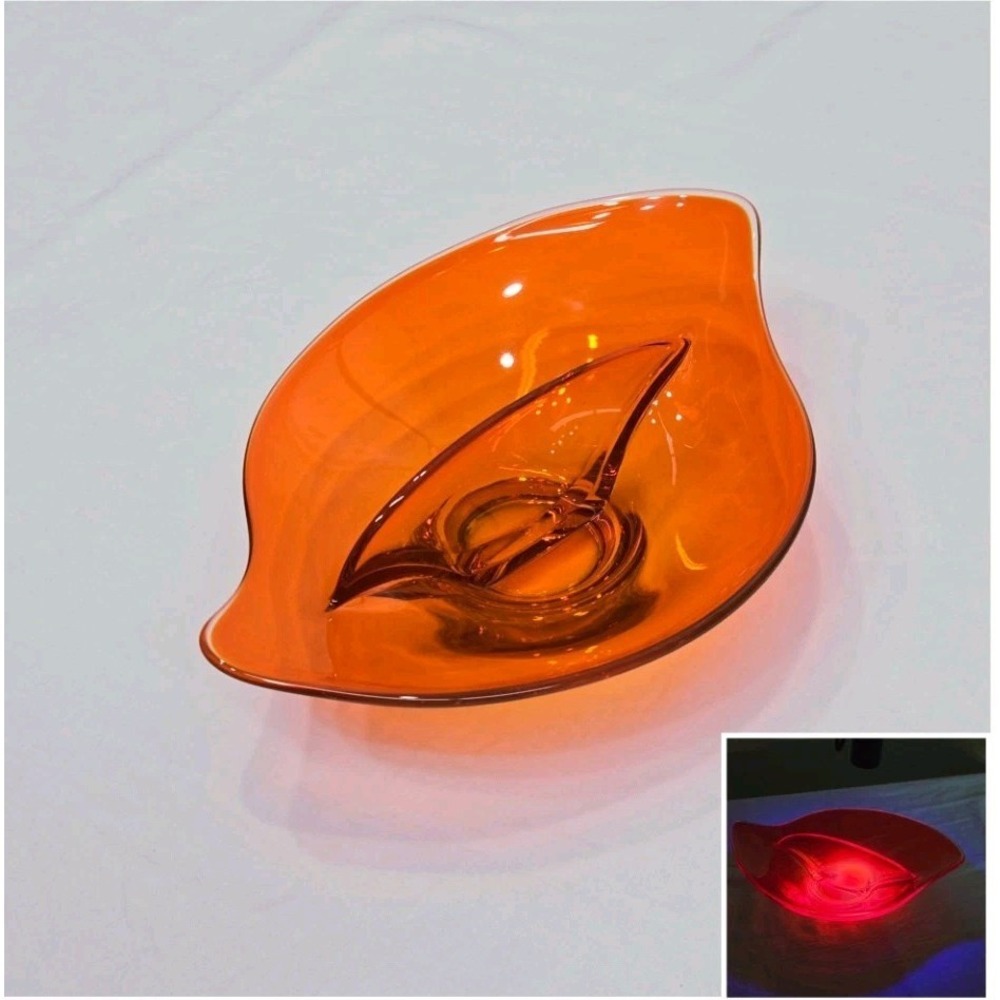 Viking Glass Epic Persimmon UV Glow‎ Divided Oblong Relish Dish 1960s MCM